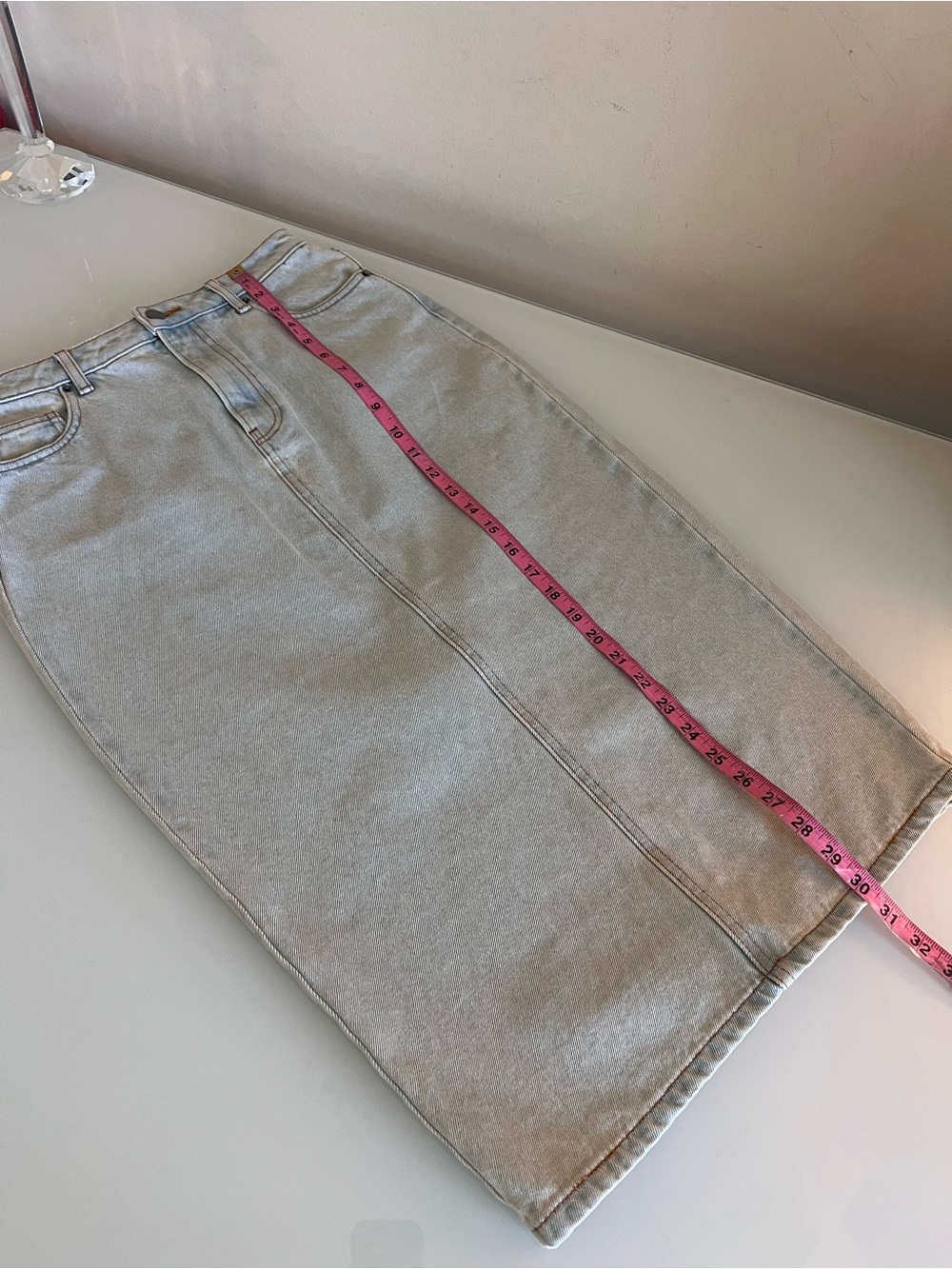 VELVET HEART Denim Pencil Midi Skirt Light Wash Size 26 - Picture 13 of 15